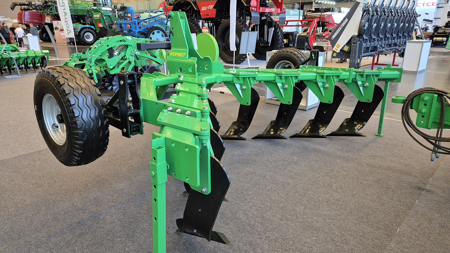 Глубокорыхлитель "CORVETTE"