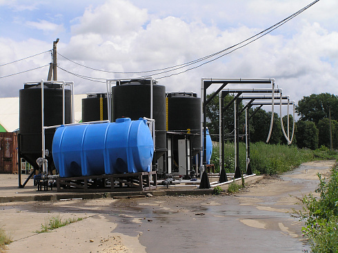 Автоматический растворный узел для приготовления растворов СЗР , ЖКУ, КАС